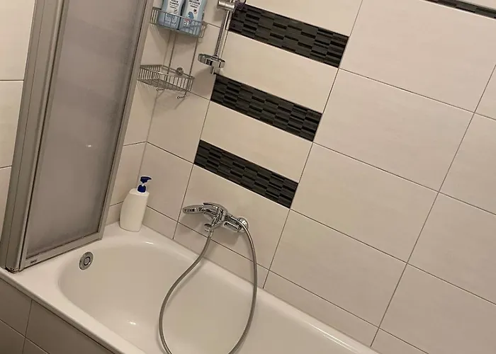 Moebliertes Nord - Neben Bp 公寓